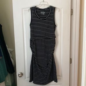 Latched Mama dress for nursing, breastfeeding, pregnancy, maternity. Worn once.